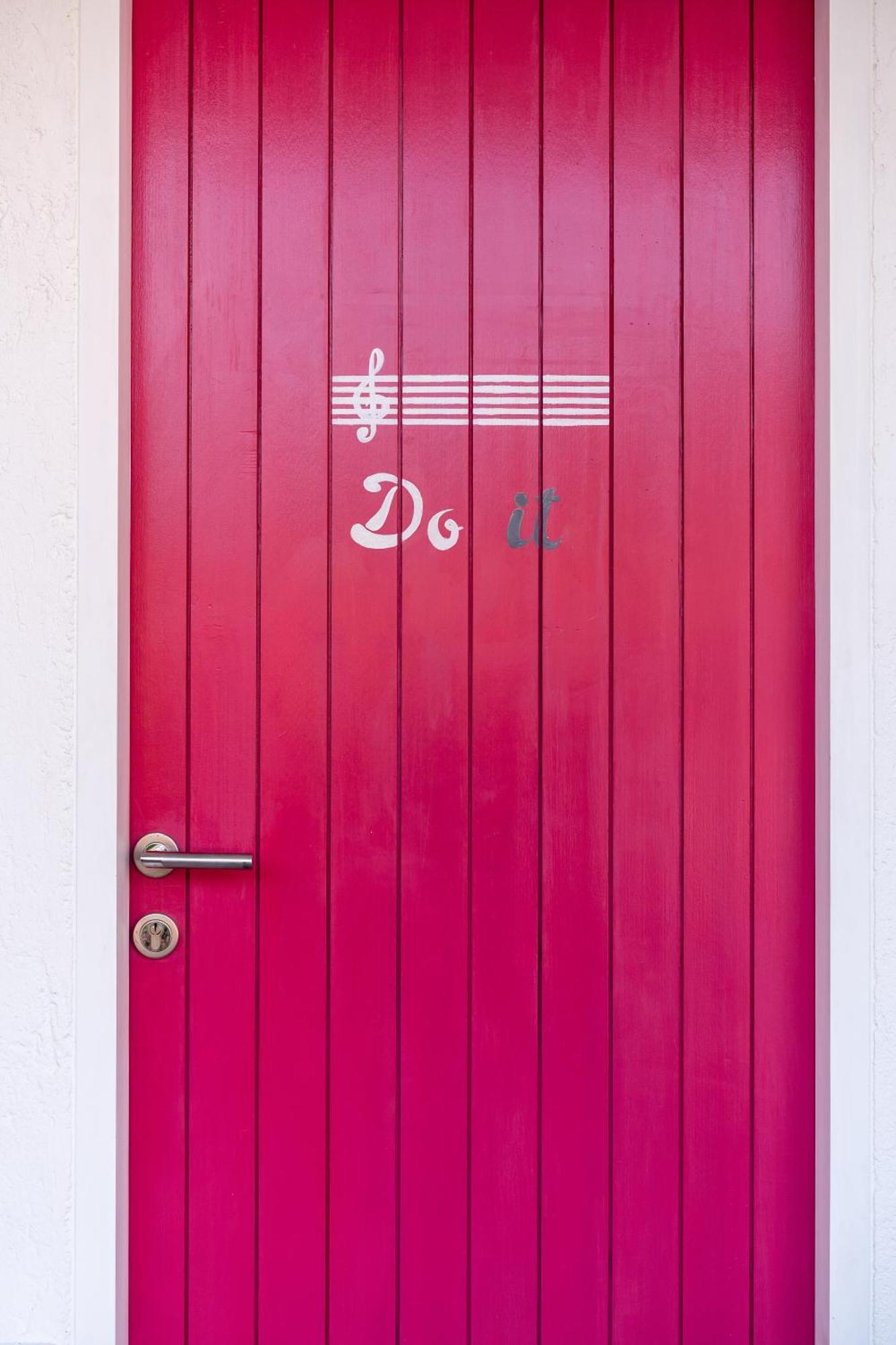 金巴兰Pinkprivate Balangan - For Cool Adults Only住宿加早餐旅馆 外观 照片